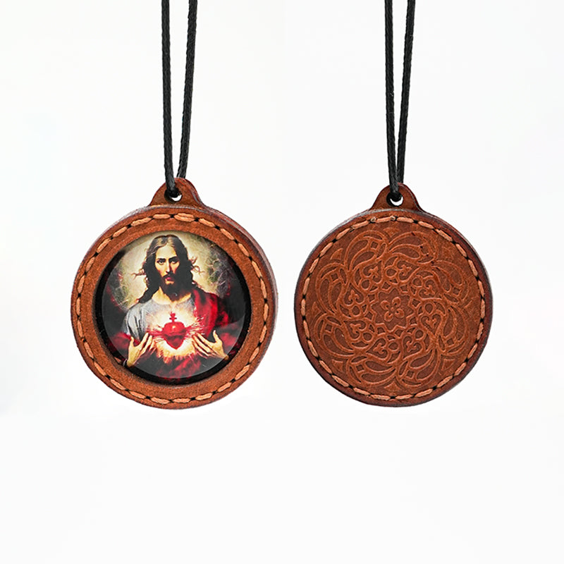 GIVELUCK Leather shell pendant necklace with various shapes and styles - pattern customization