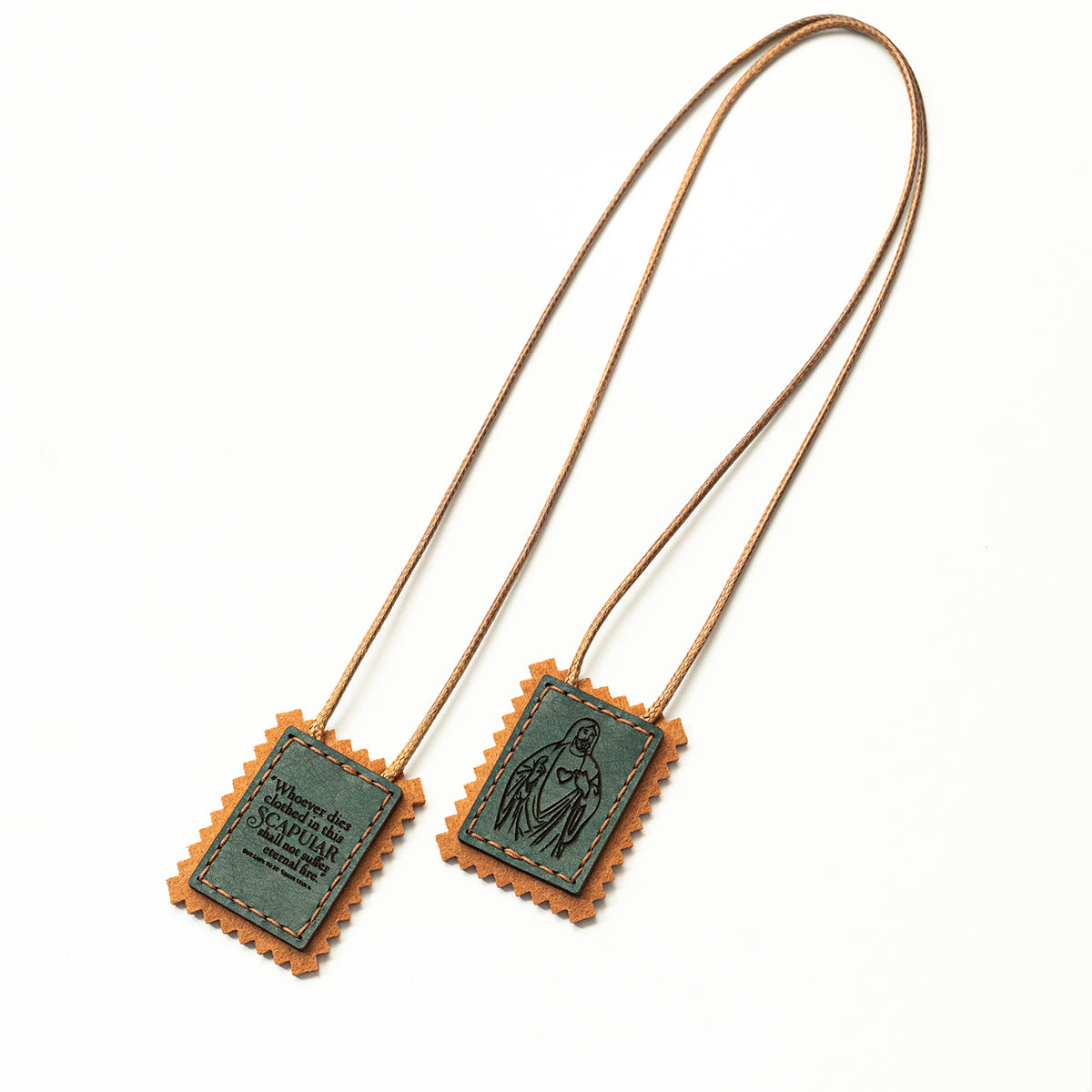 GIVELUCK Leather-covered scapula necklace, rectangular shape - customizable pattern