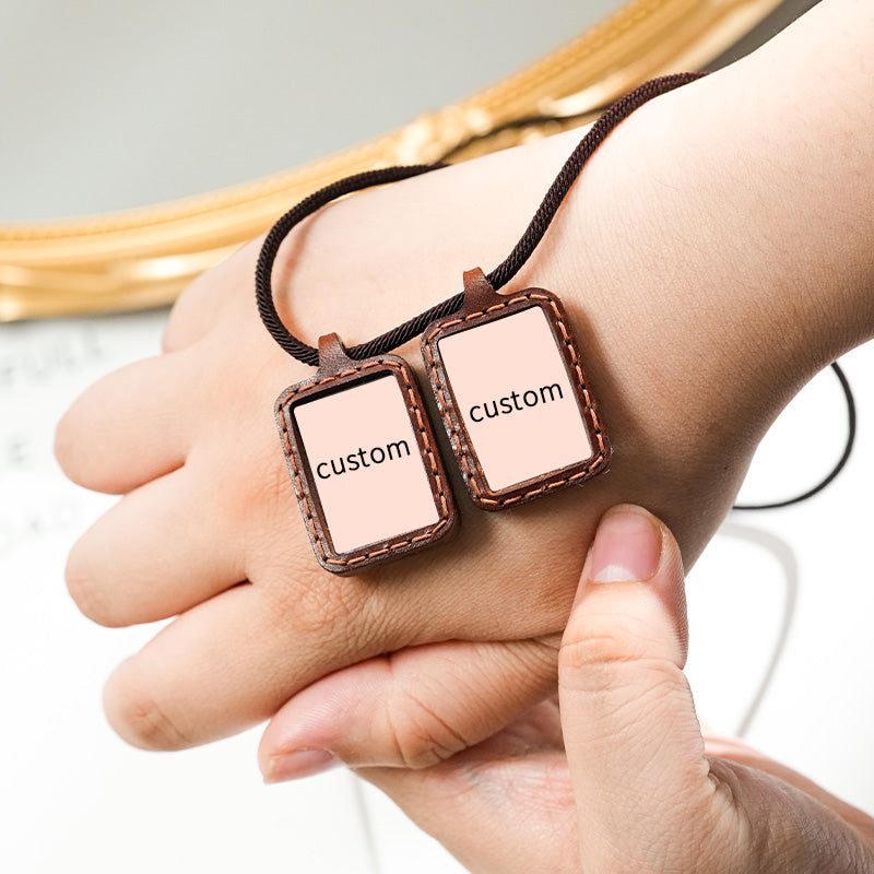 GIVELUCK Leather shell pendant necklace with various shapes and styles - pattern customization